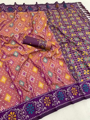 Vastrangan patola wholesale saree ki dukaan